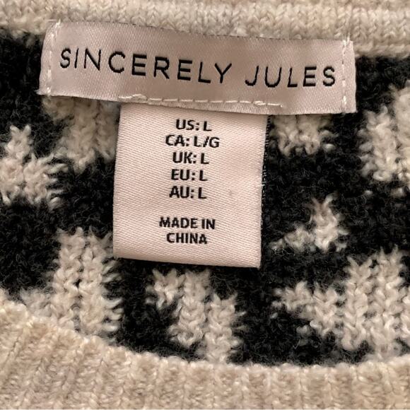 Sincerely Jules Sweater Leopard Animal Print Crew Neck Fuzzy Soft Large NEW - Picture 2 of 11